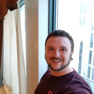 Meet your Posher, Corey